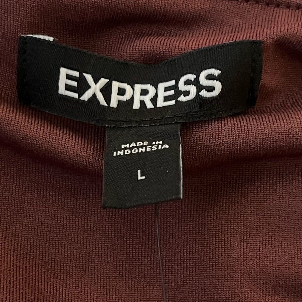 Express Double Strap Loop Tank - Picture 5 of 8